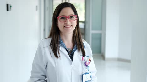 Female-doctor-smiling-in-the-hospital