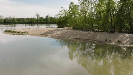 Reflections-On-A-Water-In-Lee-Creek-Park-During-Sunny-Day-In-Arkansas,-United-States