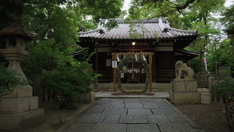 peaceful hidden japanese temple grounds