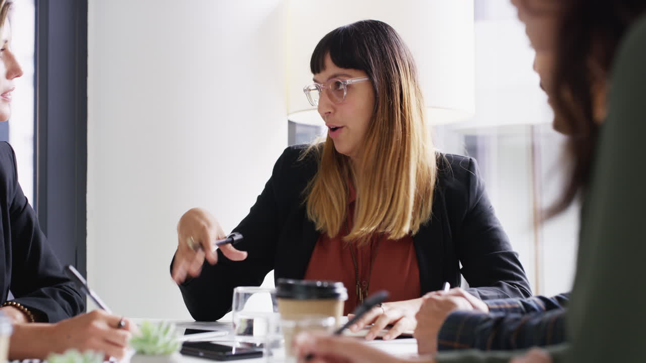 nada nutre el crecimiento como el trabajo en equipo.