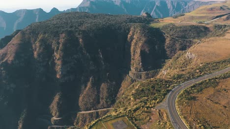 Top-of-Serra-Do-Rio-Do-Rastro-famous-dangerous-mountain-road