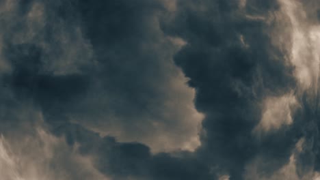 4K-Stormy-sky-with-dark-clouds-ahead-of-a-supercell-thunderstorm