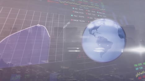 animación del globo, gráficos y tableros de negociación sobre la niebla cubierta ciudad moderna contra el cielo