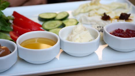 turkish breakfast platter