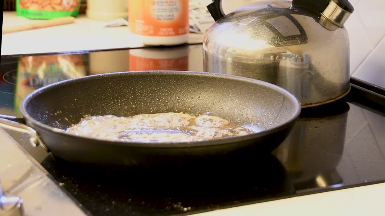 보글보글 뜨거운 버터 슬로우 모션