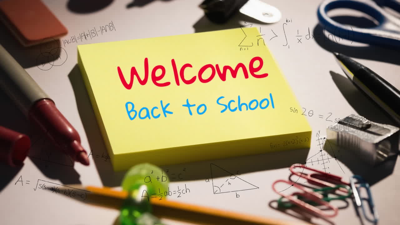 학교 아이템 위에 학교 복귀 텍스트의 애니메이션