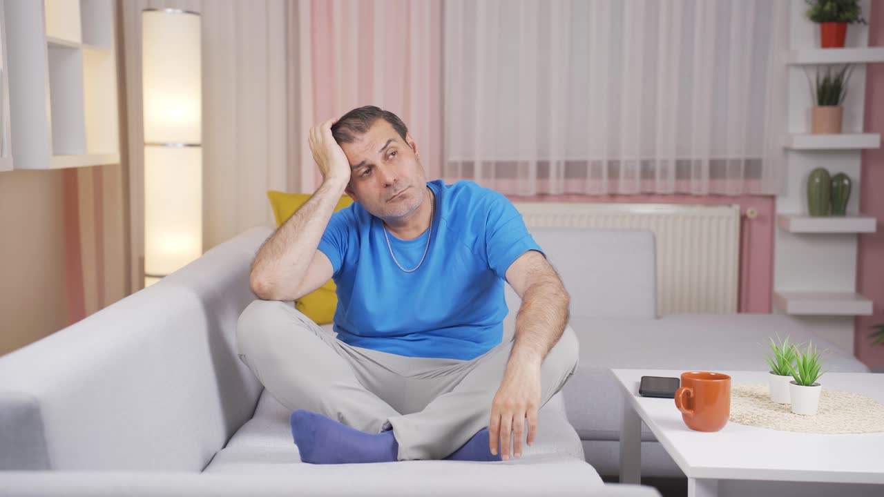 Uomo pensieroso