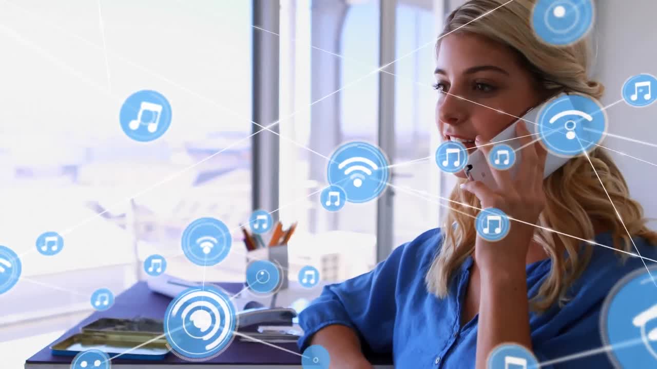 스마트 폰으로 대화하는 백인 여성 의사에 대한 연결된 와이파이 및 음악 아이콘의 애니메이션