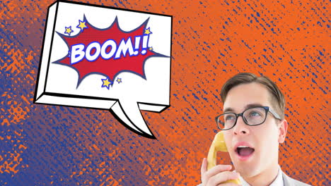 animación de un hombre sonriente sosteniendo un teléfono retro, texto boom en la burbuja de habla en un fondo angustiado