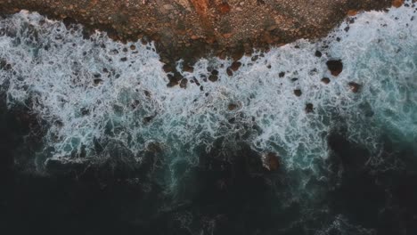 Afternoon-camera-down-drone-view-with-smoother-movement-from-the-coast-of-Palos-Verdes-Estates,-California