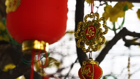 Red-lantern-decoration-in-establishment-in-Vietnam
