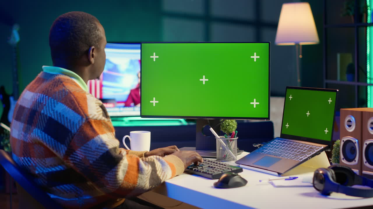 Workspace with Green Screen Technology