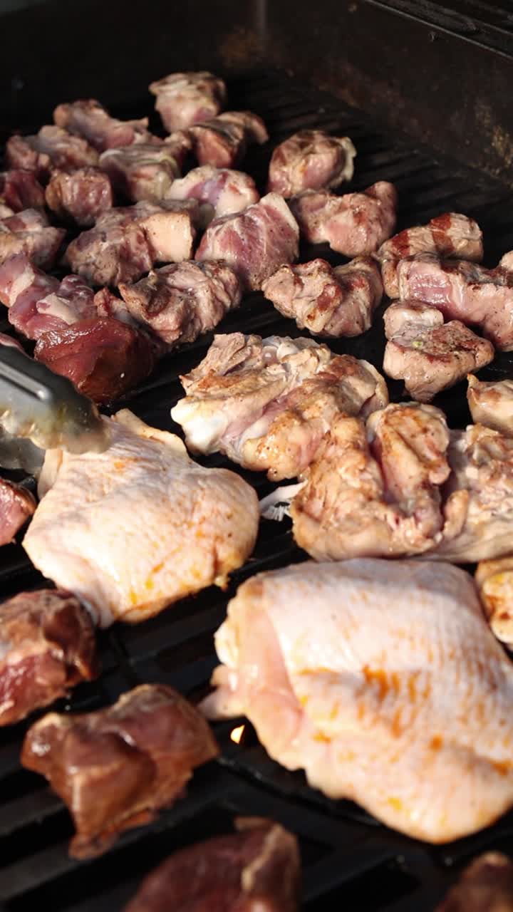 hornear varias carnes