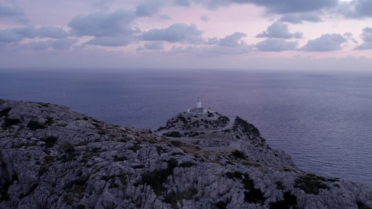 Alba sul faro di Cap Formentor, Maiorca