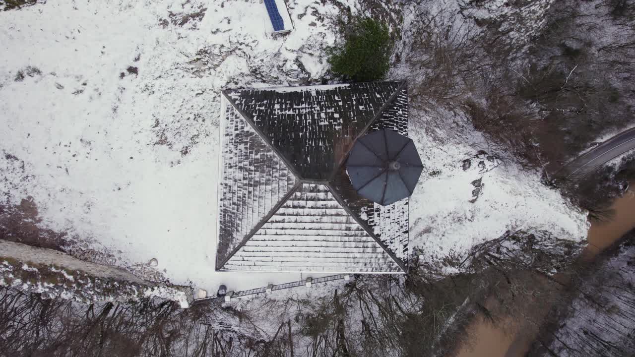 보스니아 헤르체고비나 오스만 시대의 쿠슬라트 모스크 개요