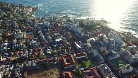 de los suburbios al mar