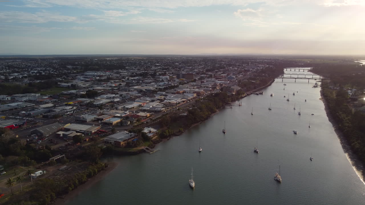 버넷 강 일몰, 번다버그 위의 4k 드론