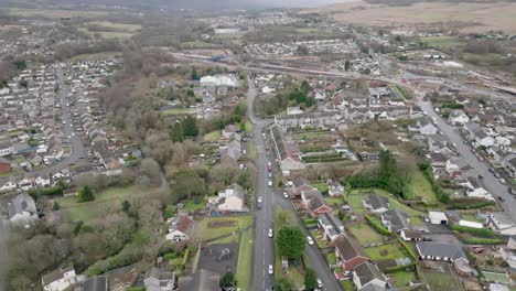 Vista-Aérea-De-Drones-Del-Centro-Mártir-Tydfil