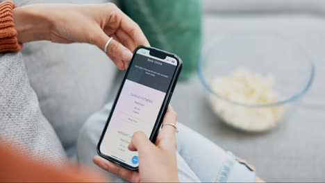 Woman,-hands-and-phone-on-gym-website-for-fitness