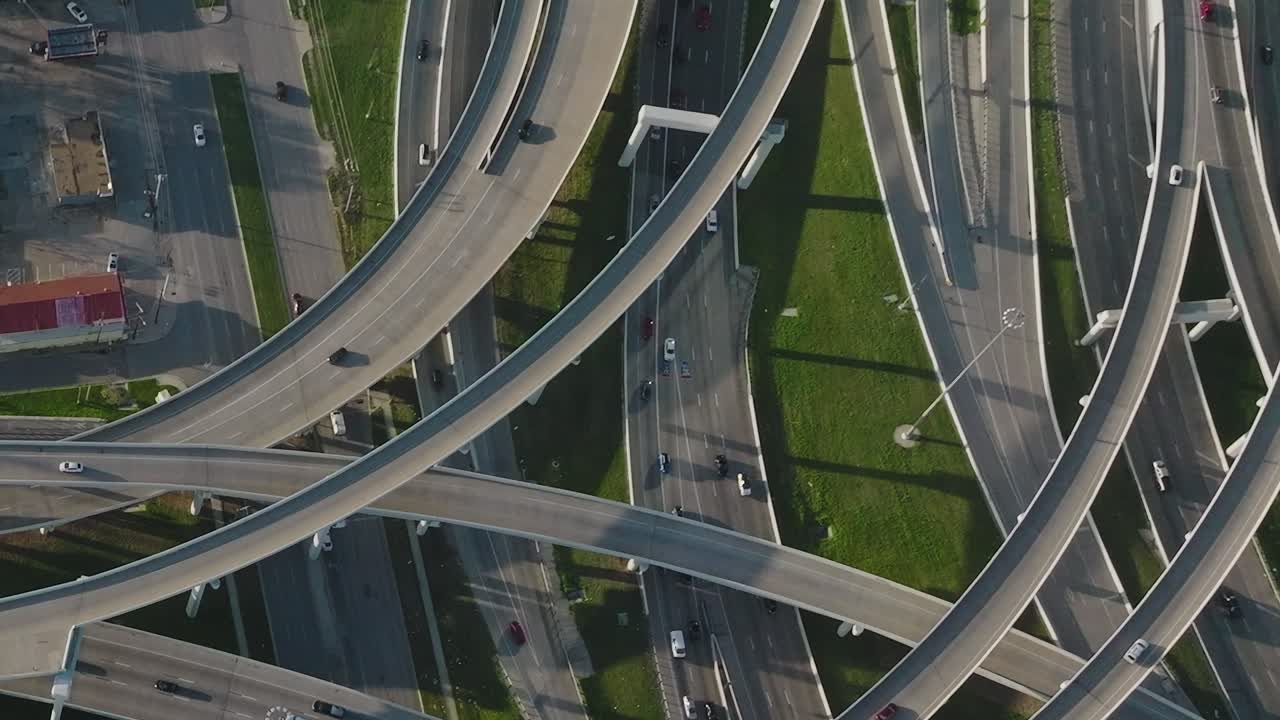 View of Dallas highways and roads from above in downtown Texas