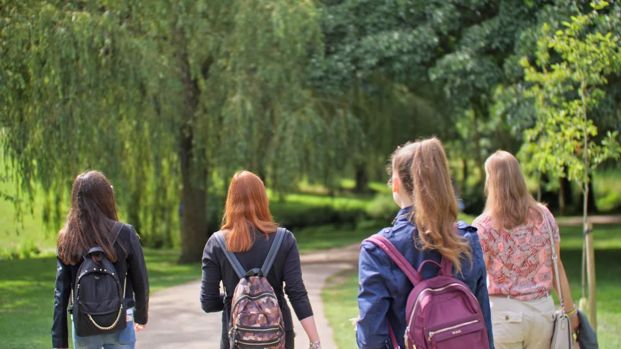 뒤에서 촬영 후