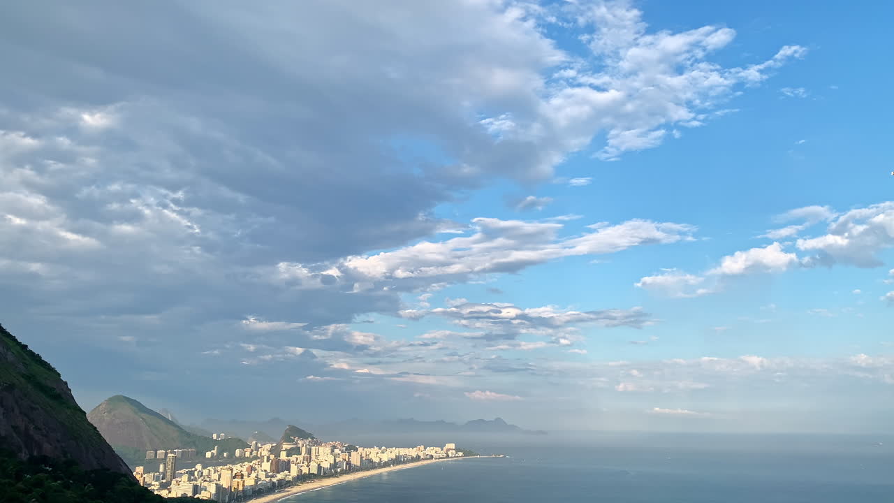 vidigal 커뮤니티 컴플렉스 슬램이 본 브라질의 상징적 인 도시인 리우데 자네이루