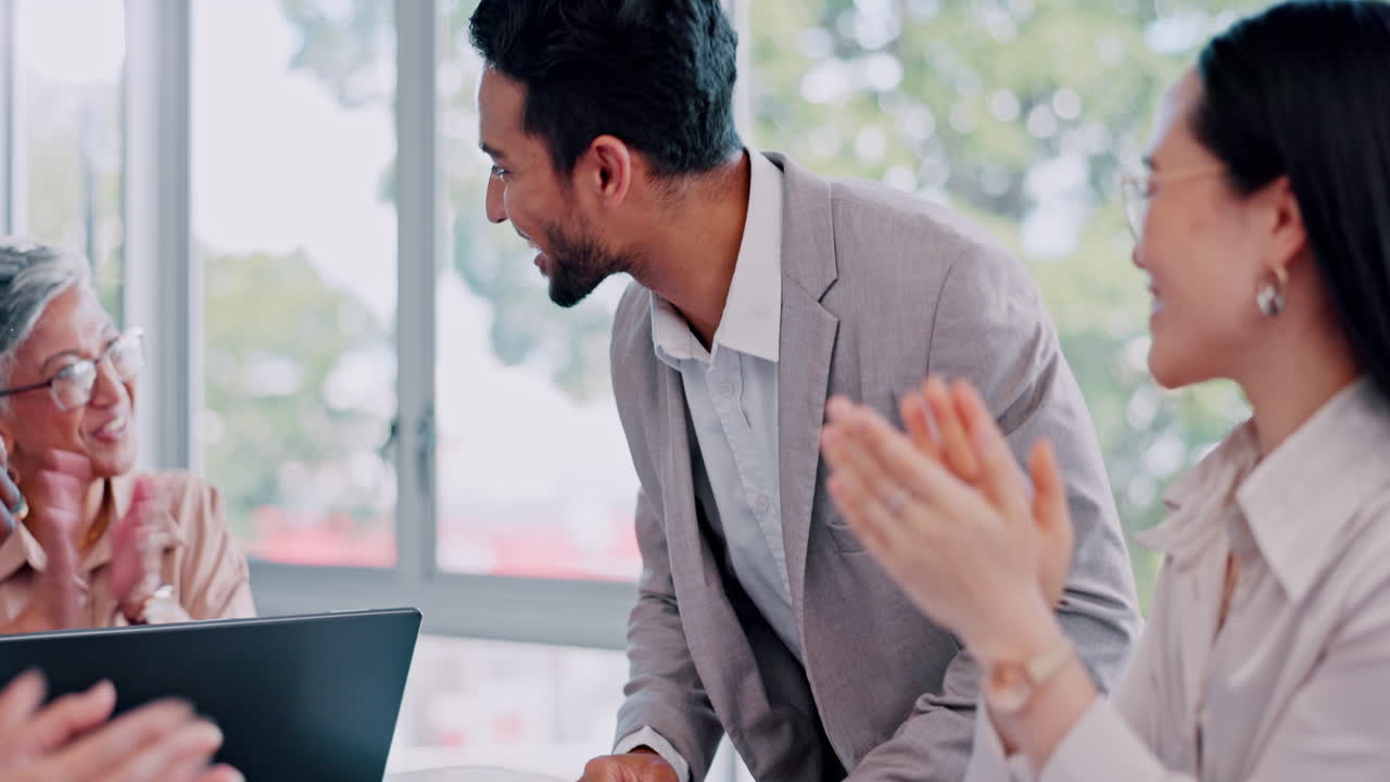 apretón de manos, asociación y gente de negocios