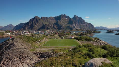 Henningsvaer-Lofoten-is-an-archipelago-in-the-county-of-Nordland,-Norway.