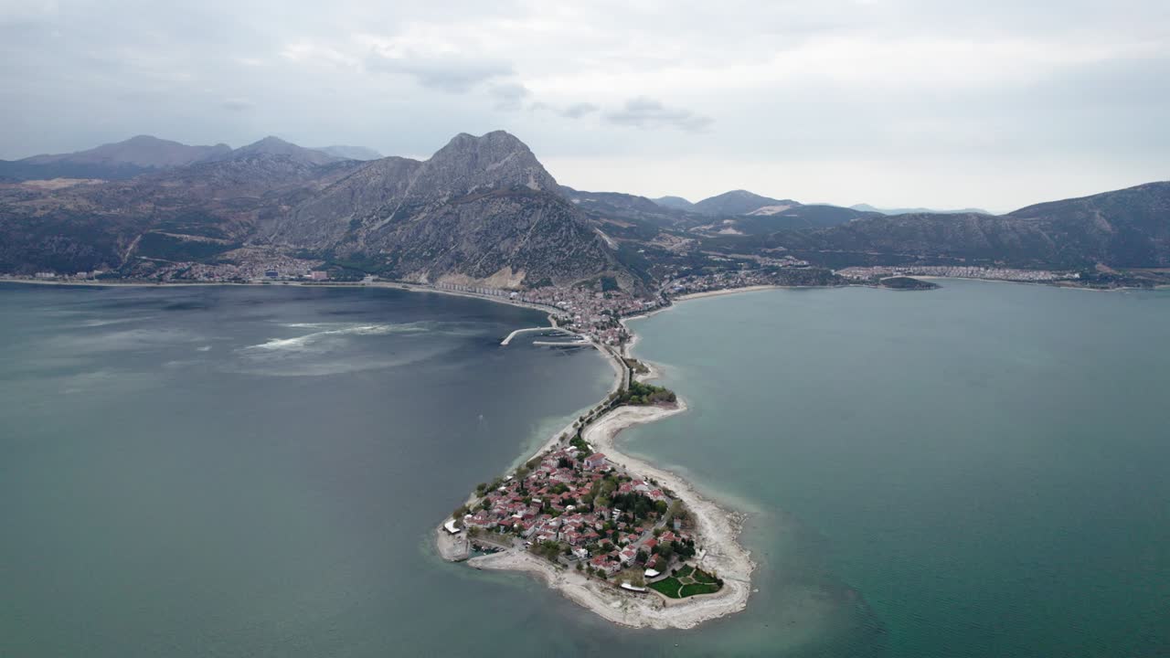 el lago de isparta egirdir