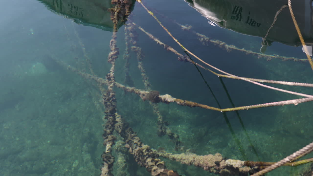Croatia Boat Ropes 4K 05