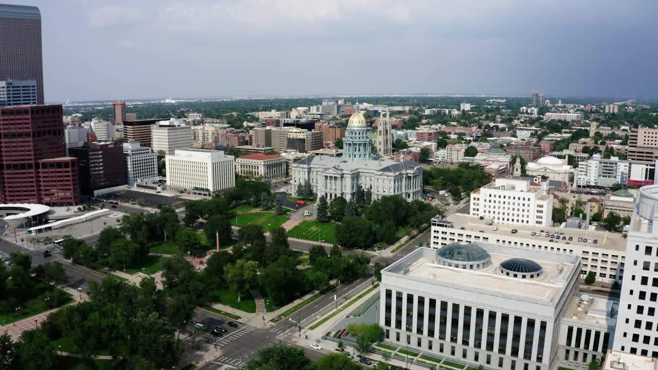 Drone shot pulling away from Denver's State Capitol building