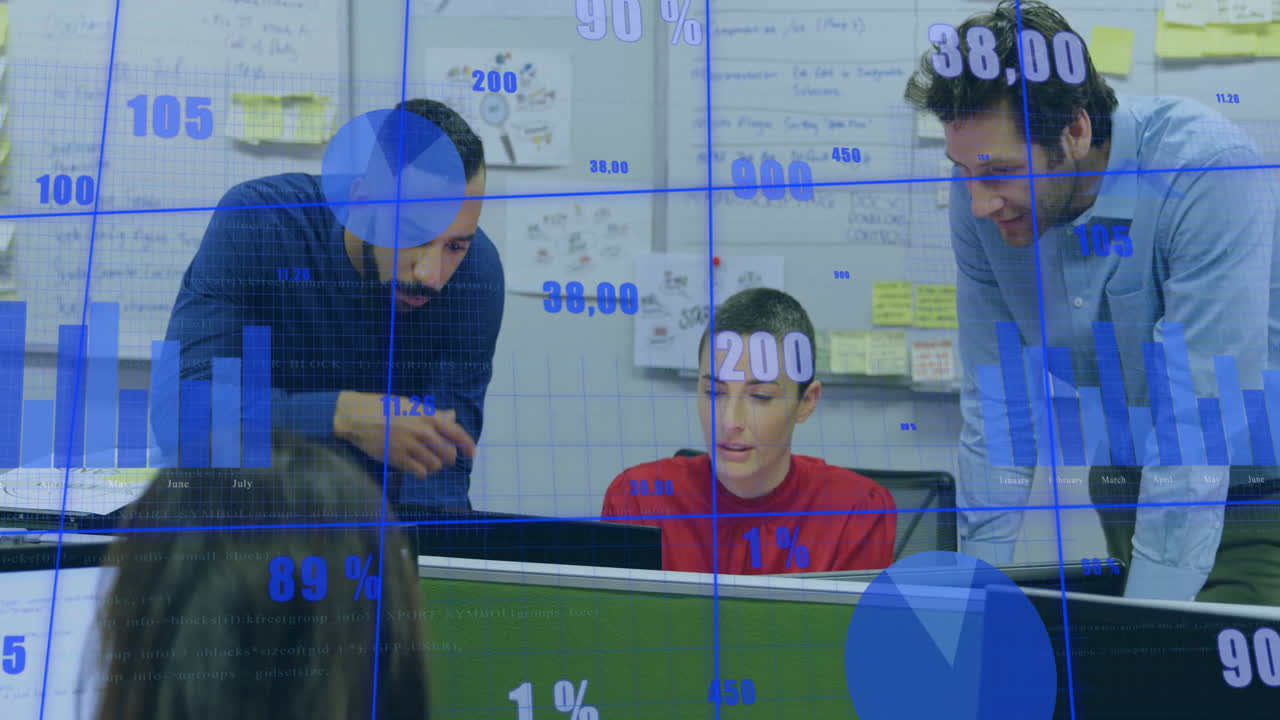 animación del procesamiento de datos sobre diversas personas de negocios en la oficina