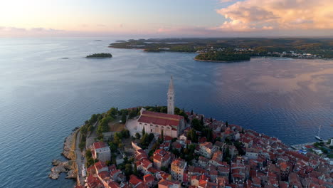 rovinj, croacia retiro aéreo disparado sobre san