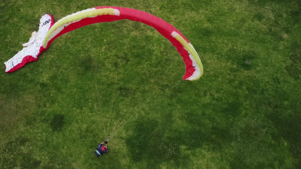 Sylmar Hang Glide Park Paraglider Practicing