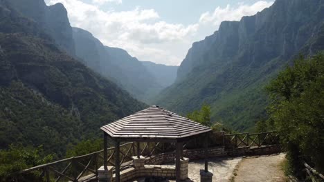 DRONE-Greece-Vikos-Gorge-Canyon-Zoom-In