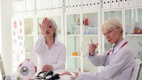 Eye exam at the doctor&#039;s office