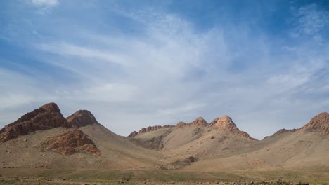 Montaña-solitaria-04