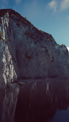 a cliff overlooking the sea