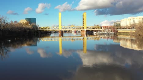 Tower-Bridge-Rising-Aerial-View,-Sacramento-CA