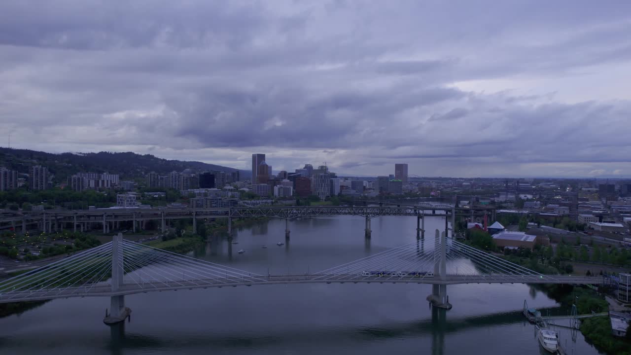 Portland Oregon Cloudy Day With Tram