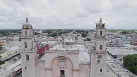 vista aerea de la catedral de merida san ildefonso merida