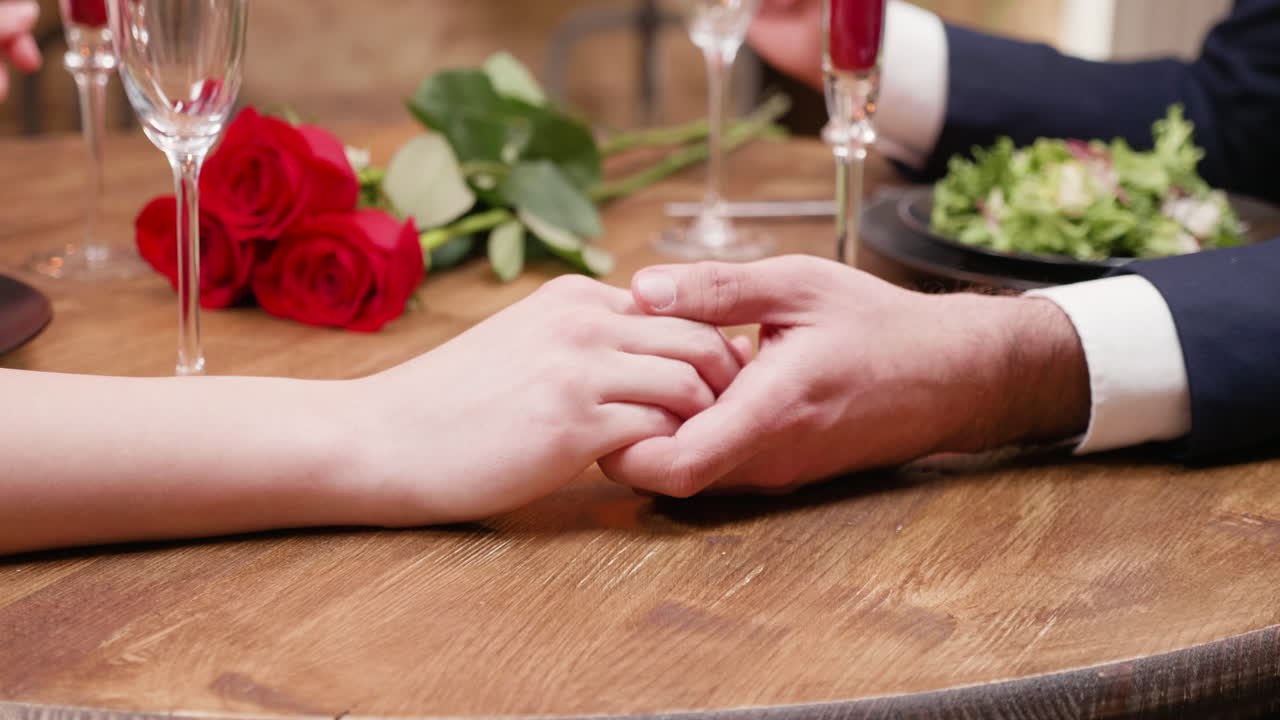 로맨틱한 저녁 데이트