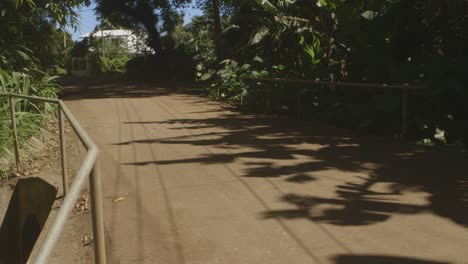 quad pasando por la isla pitcairn