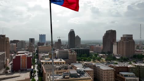 Revelación-Aérea-De-La-Bandera-Estatal-De-Texas