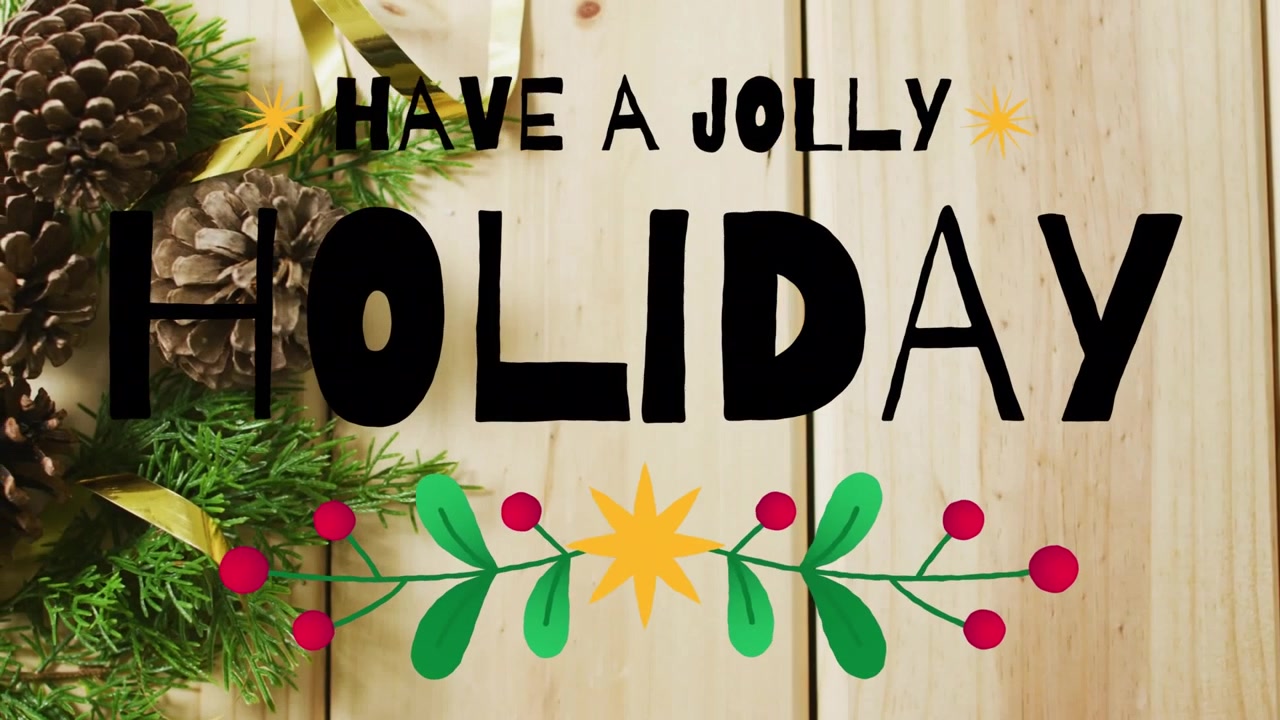 Animação de texto 'Tenha um feriado alegre' sobre decorações de Natal em fundo de madeira