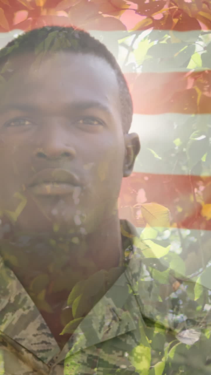 아프리카계 미국인 병사 들 이 인사 하고 배경 에 나무 들 이 있는 미국 국기 의 애니메이션