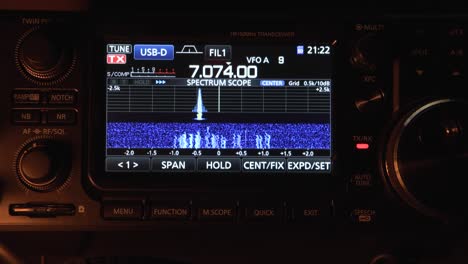 receiving and transmitting ft8 on ham radio