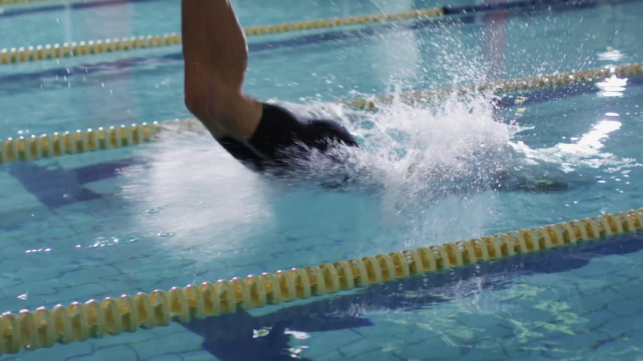 Swimmer training in a swimming pool