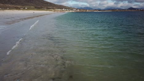 push-in,-aerial-view:-waves-from-the-atlantic-ocean-in-Ireland,-Connemara