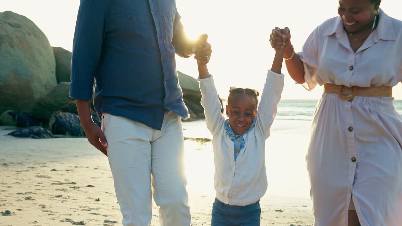 가족, 아이와 손을 잡고 스